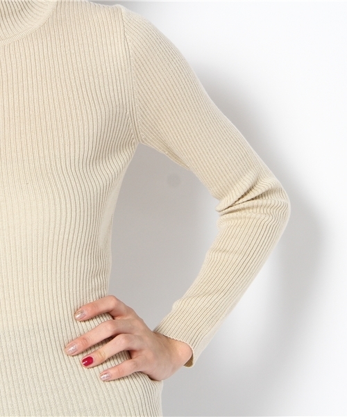 Kastane（カスタネ）の「ハイネックリブプルオーバー（ニット/セーター・レディース・ブラック/ベージュ/ワインレッド・FREE）」の6枚目の写真