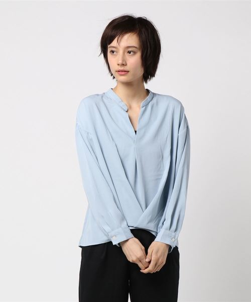 earth music&ecology（アースミュージックアンドエコロジー）の「とろみスキッパーブラウス ●（シャツ/ブラウス・レディース・ストライプ/オフホワイト/ライトグレー/サックスブルー/ピンクベージュ/その他1・FREE）」の3枚目の写真