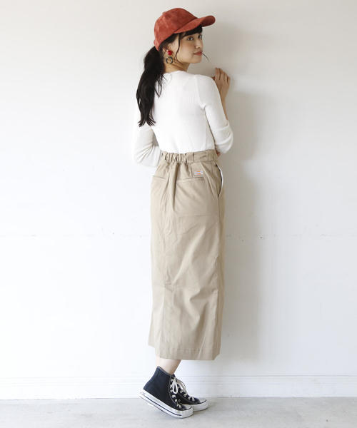 Dickies（ディッキーズ）の「【別注】 Dickies(ディッキーズ)ストレッチロングタイトスカート（スカート・レディース・ダークグリーン/ワイン/ベージュ・SMALL/MEDIUM/LARGE）」の4枚目の写真