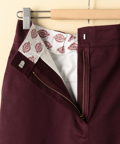 Dickies（ディッキーズ）の「【別注】 Dickies(ディッキーズ)ストレッチロングタイトスカート（スカート・レディース・ダークグリーン/ワイン/ベージュ・SMALL/MEDIUM/LARGE）」の9枚目の写真