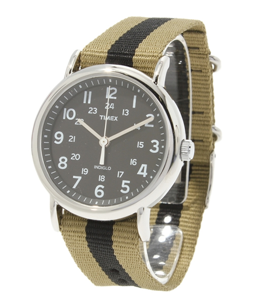 TIMEX(タイメックス)の「WEEKENDER FULLSIZE TSP234,235,236【MENS】(アナログ腕時計・メンズ・バーガンディー/ブルー系その他/オリーブ・FREE)」の2枚目の写真