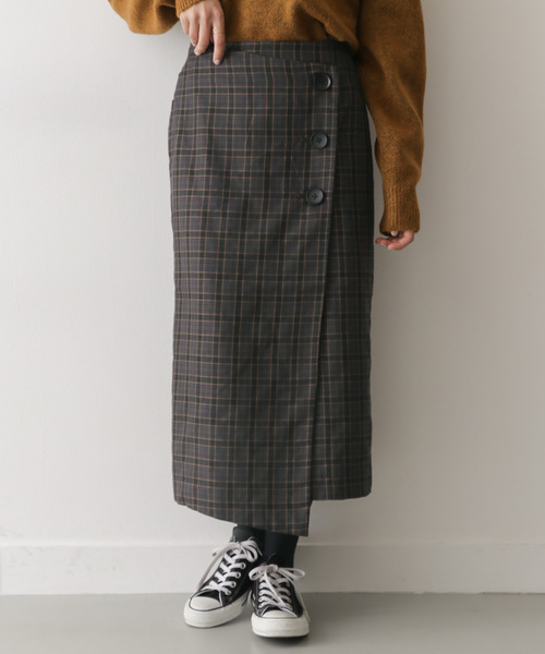 ITEMS URBANRESEARCH（アイテムズ アーバンリサーチ）の「ラップタイトチェックスカート（スカート・レディース・チャコールグレー/ブラウン・FREE）」の2枚目の写真