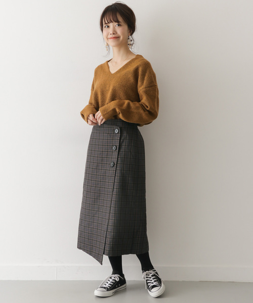 ITEMS URBANRESEARCH（アイテムズ アーバンリサーチ）の「ラップタイトチェックスカート（スカート・レディース・チャコールグレー/ブラウン・FREE）」の4枚目の写真