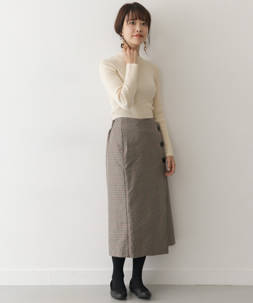 ITEMS URBANRESEARCH（アイテムズ アーバンリサーチ）の「ラップタイトチェックスカート（スカート・レディース・チャコールグレー/ブラウン・FREE）」の6枚目の写真