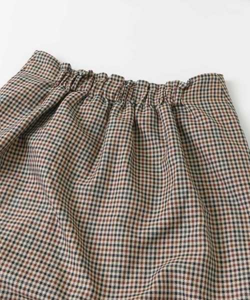 ITEMS URBANRESEARCH（アイテムズ アーバンリサーチ）の「ラップタイトチェックスカート（スカート・レディース・チャコールグレー/ブラウン・FREE）」の15枚目の写真