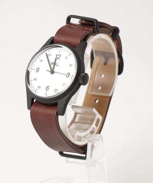 MHL.(エムエイチエル)の「MILITARY LEATHER WATCH(アナログ腕時計・レディース・ブラック/ブラウン・FREE)」の5枚目の写真