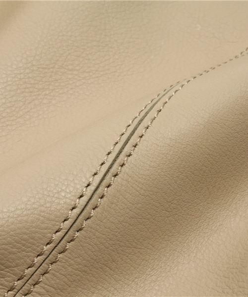 NANO universe（ナノユニバース）の「ショルダー付BIGクラッチ（クラッチバッグ・レディース・アイボリー/ベージュ/イエロー/レッド/ブルー・FREE）」の10枚目の写真