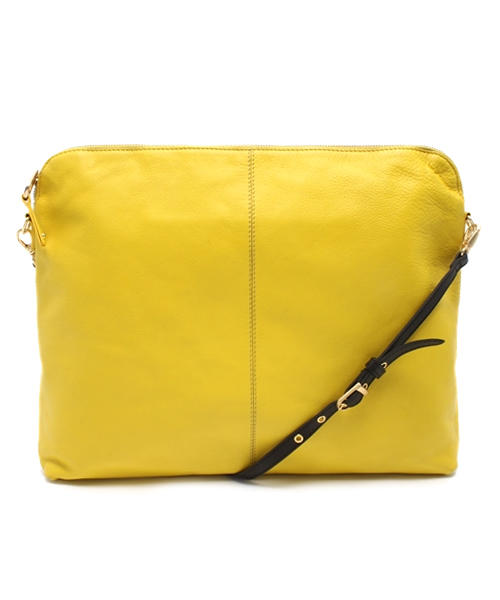 NANO universe（ナノユニバース）の「ショルダー付BIGクラッチ（クラッチバッグ・レディース・アイボリー/ベージュ/イエロー/レッド/ブルー・FREE）」の15枚目の写真