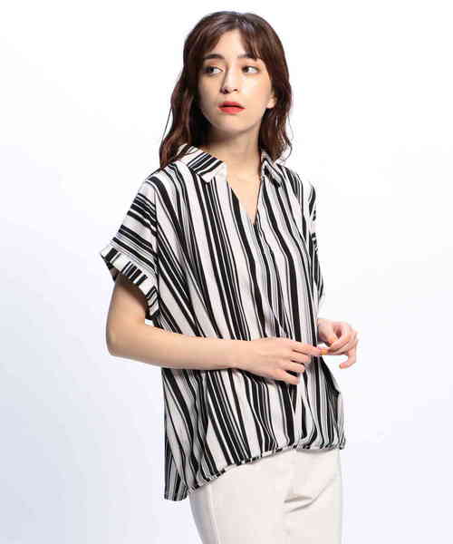 NARACAMICIE（ナラカミーチェ）の「マルチストライププリントジャージー半袖スキッパーシャツ（Tシャツ/カットソー・レディース・グリーン/ブラック/ボルドー・MEDIUM）」の2枚目の写真