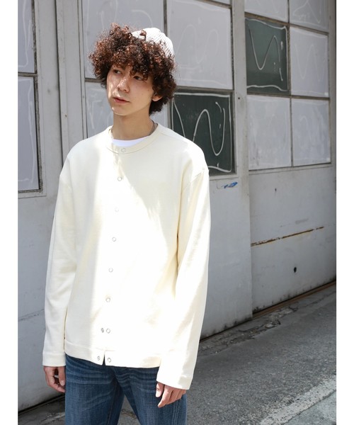 CRAFT STANDARD BOUTIQUE�i�N���t�g�X�^���_�[�h�u�e�B�b�N�j�́uCREW NECK CARDIGAN/�N���[�l�b�N�t�����g�{�^�����уJ�[�f�B�K���yUNISEX�z���i�J�[�f�B�K���j�v�b�A�C�{���[