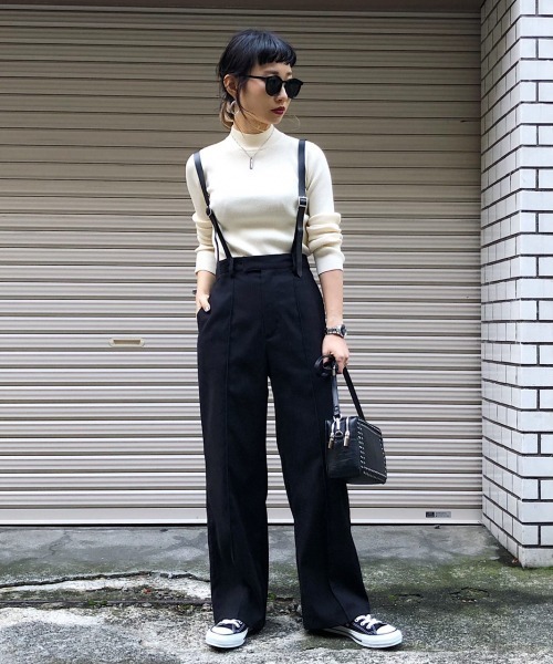 PAGEBOY（ページボーイ）の「リブハイネックタイトプルオーバー（ニット/セーター・レディース・ホワイト/ブラック/ブラウン/ブルー・FREE）」の9枚目の写真