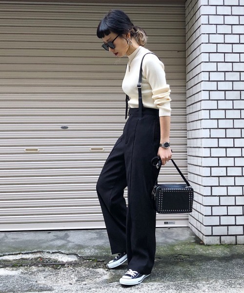 PAGEBOY（ページボーイ）の「リブハイネックタイトプルオーバー（ニット/セーター・レディース・ホワイト/ブラック/ブラウン/ブルー・FREE）」の10枚目の写真