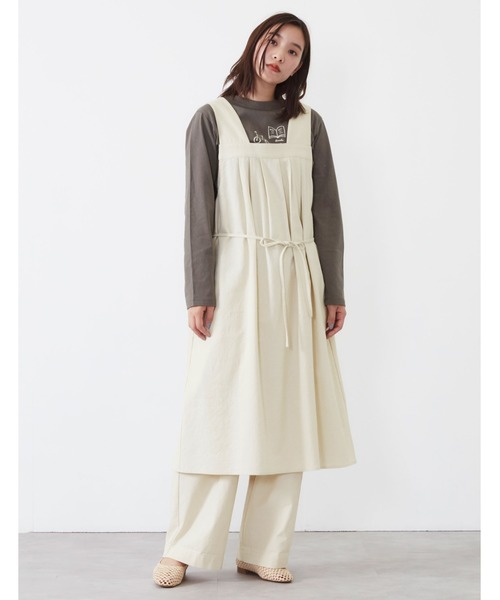 POU DOU DOU(プードゥドゥ)の「タックジャンパースカート(ワンピース・レディース・ダークブラウン/インディゴブルー/アイボリー・3)」の5枚目の写真