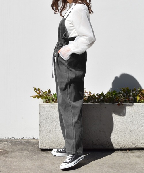 PairPair（ペアペア）の「デニムサロペット（サロペット/オーバーオール・レディース・ライトブルー/ブラック・FREE）」の12枚目の写真