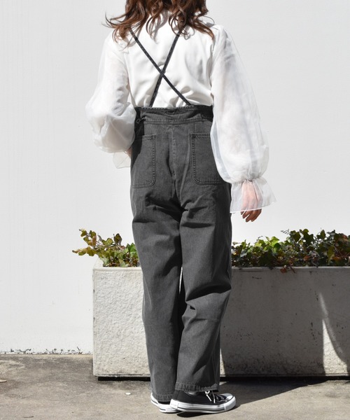 PairPair（ペアペア）の「デニムサロペット（サロペット/オーバーオール・レディース・ライトブルー/ブラック・FREE）」の14枚目の写真