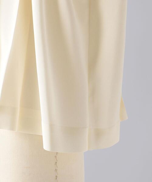 UNITED ARROWS（ユナイテッドアローズ）の「〈 BLAMINK（ブラミンク）〉 R SILK PLEAT STL BL（シャツ/ブラウス・レディース・オフホワイト/ネイビー・36/38）」の7枚目の写真