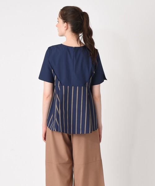 RAW FUDGE(ローファッジ)の「バックストライプ切替ブラウス(シャツ/ブラウス・レディース・オフホワイト/ネイビー・M)」の6枚目の写真