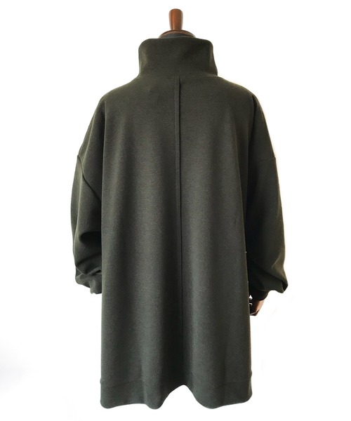 d3d5（ディースリーディーファイブ）の「mlt3033-ハイネックビッグシルエットカットソー（Tシャツ/カットソー・メンズ・クリーム/カーキ・FREE）」の14枚目の写真