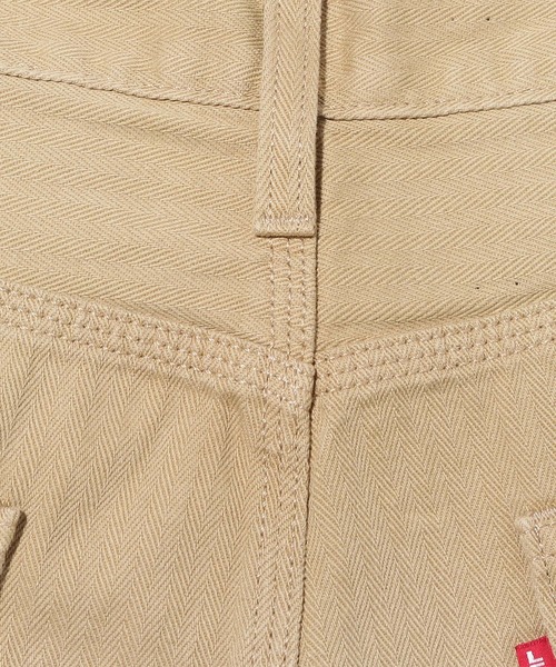 Levi's(リーバイス)の「STAY LOOSE CARPENTER RAMENYTE TANNIN(チノパンツ・メンズ・マルチ・W34 L32/W36 L32/W33 L32/W31 L32/W30 L32/W28 L32/W29 L32/W32 L32)」の7枚目の写真