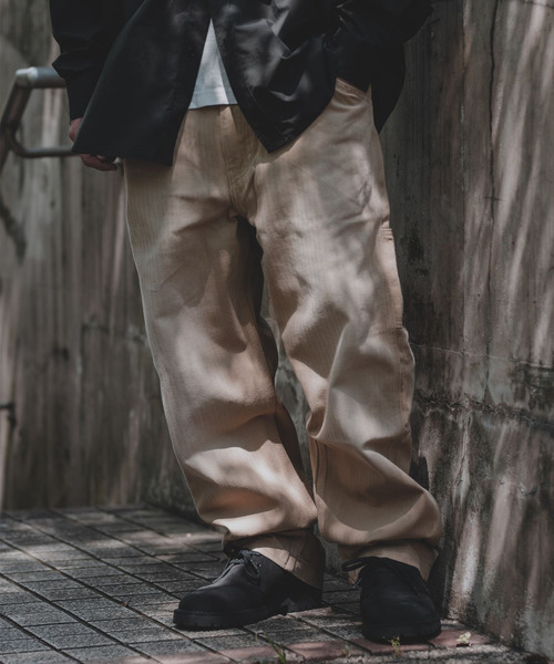 Levi's(リーバイス)の「STAY LOOSE CARPENTER RAMENYTE TANNIN(チノパンツ・メンズ・マルチ・W34 L32/W36 L32/W33 L32/W31 L32/W30 L32/W28 L32/W29 L32/W32 L32)」の12枚目の写真