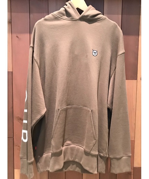 BUCCA 44（ブッカフォーティーフォー）の「【BUCCA 44】バックプリントプルオーバーパーカー（パーカー・メンズ・レッド/カーキ・MEDIUM/LARGE/X-LARGE/XX-LARGE/XXX-LARGE）」の11枚目の写真