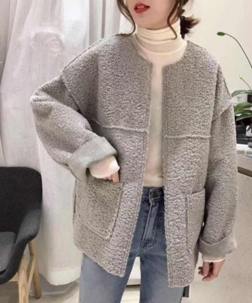 ABITOKYO（アビトーキョー）の「ノーカラーボアコート（ブルゾン・レディース・オフホワイト/ブラウン/グレー・MEDIUM/LARGE）」の5枚目の写真