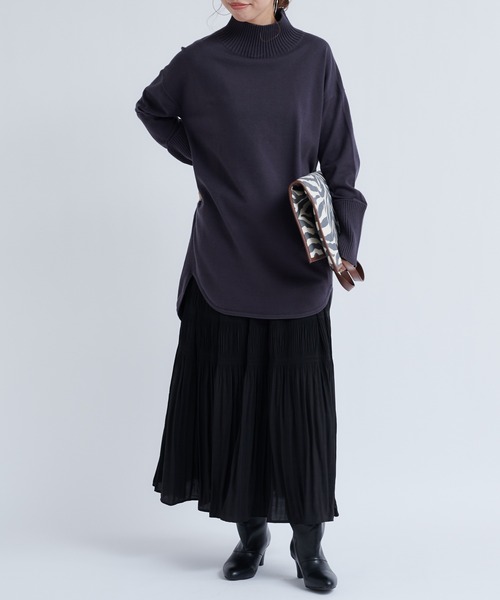 DouDou（ドゥドゥ）の「セットアップタートルチュニック（ニット/セーター・レディース・オフホワイト/チャコールグレー/グリーン/グレイッシュベージュ/ベージュ・FREE）」の15枚目の写真