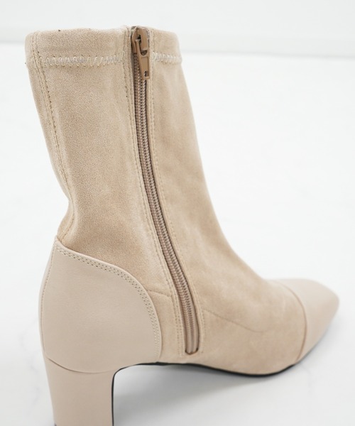 archives(アルシーヴ)の「スクエアミドルブーツ(ブーツ・レディース・ブラウン/ベージュ・LARGE/MEDIUM)」の4枚目の写真