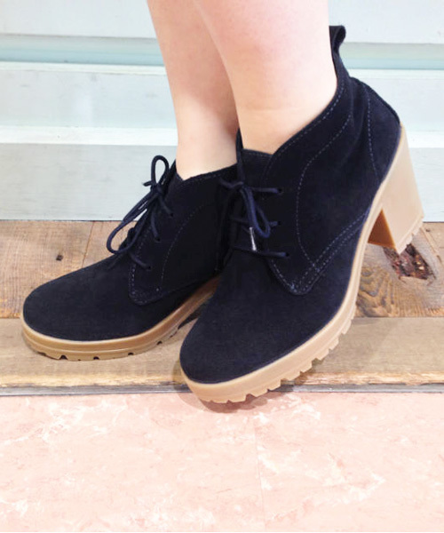 Kastane（カスタネ）の「【Kastane】スエードヒールショートブーツ（ブーティ・レディース・ネイビー/ブラウン/ベージュ・38/39/36/37）」の3枚目の写真