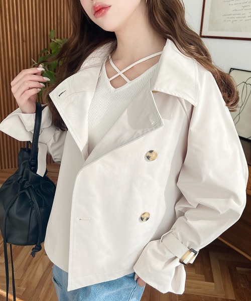 moment+(モーメントプラス)の「【累計販売枚数1万枚突破!】コットンライクツイルキャンディスリーブショートトレンチ(トレンチコート・レディース・グレイッシュベージュ/ブラウン/ライトカーキ/ブラック/ベージュ/アイボリー/カーキ/ネイビー・M/L/S)」の11枚目の写真