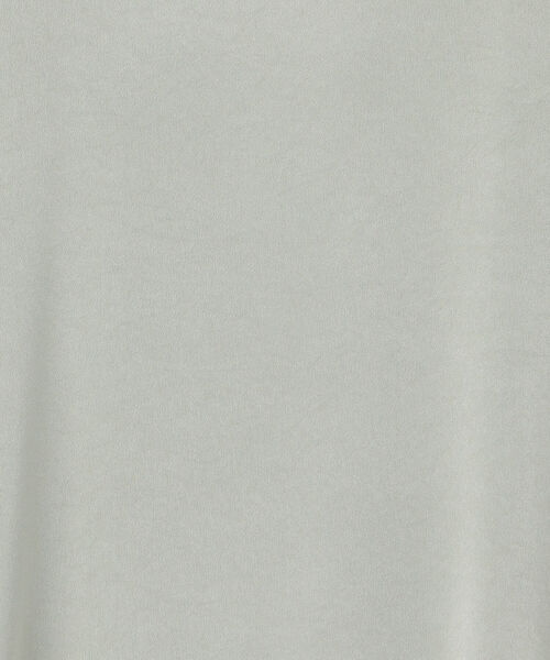 Ravissant Laviere(ラヴィソンラヴィエール)の「ソアパールバックサテンTシャツ(シャツ/ブラウス・レディース・ミント/オフホワイト/チャコールグレー・38)」の8枚目の写真