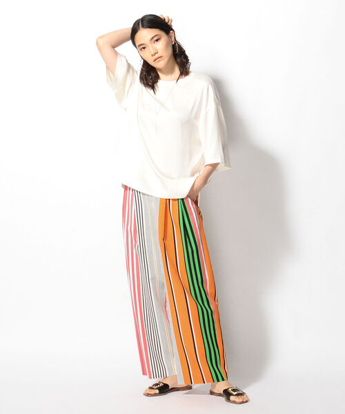 Ravissant Laviere(ラヴィソンラヴィエール)の「ソアパールバックサテンTシャツ(シャツ/ブラウス・レディース・ミント/オフホワイト/チャコールグレー・38)」の10枚目の写真