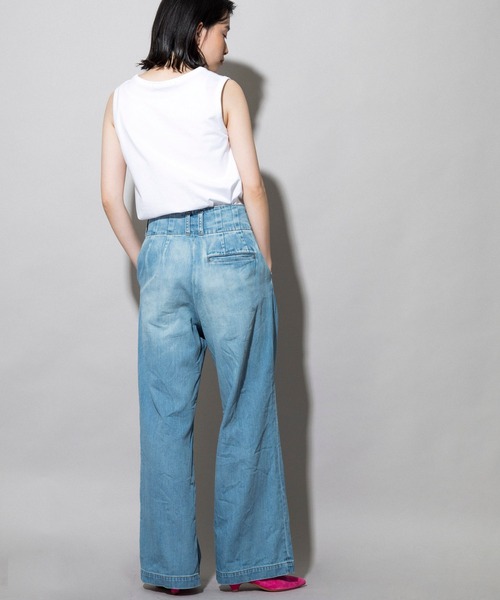 Munich（ミューニック）の「7.5oz ドライブリーチデニム　タックワイドパンツ（デニムパンツ・レディース・インディゴブルー・S/M/XS）」の4枚目の写真