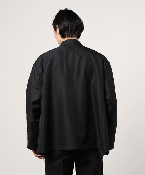 Beno（ビーノ）の「ソフトポリツイル ワイドフレア ルーズシルエット テーラードジャケット（テーラードジャケット・メンズ・ブラック/グレイッシュベージュ/グレイッシュブルー・M/L）」の10枚目の写真