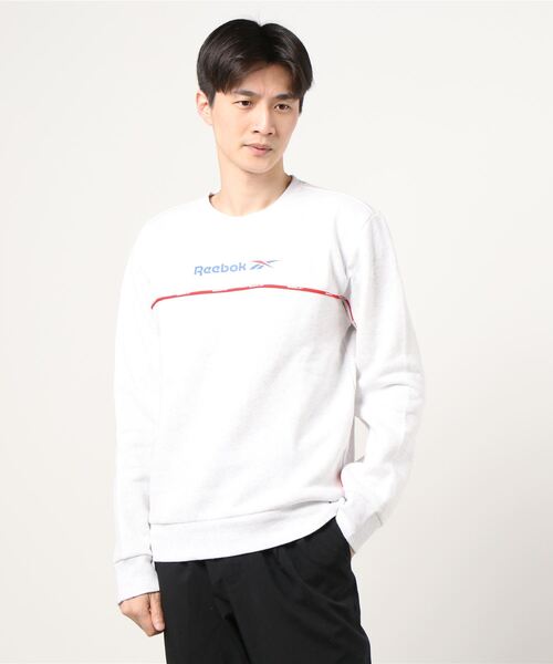 Reebok(リーボック)の「クラシックス リニア クルー スウェットシャツ / Classics Linear Crew Sweatshirt(スウェット・メンズ・ホワイト/ブラック/ネイビー・SMALL/MEDIUM/LARGE/X-LARGE/XX-LARGE/X-SMALL/XXX-LARGE)」の5枚目の写真