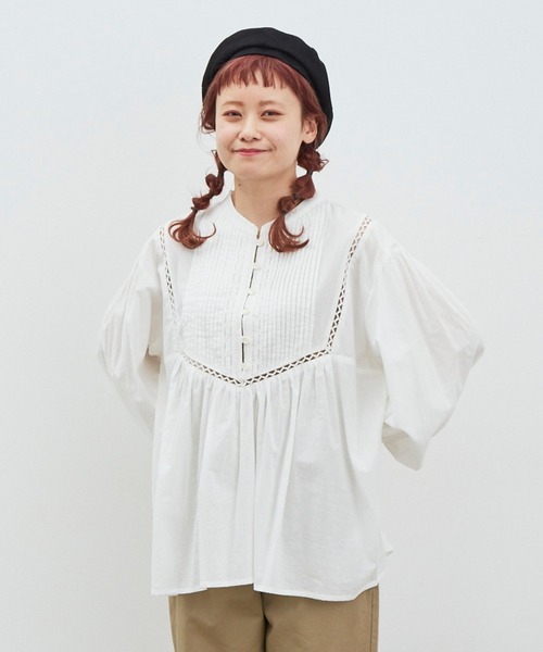 ピンタッククラシックブラウス