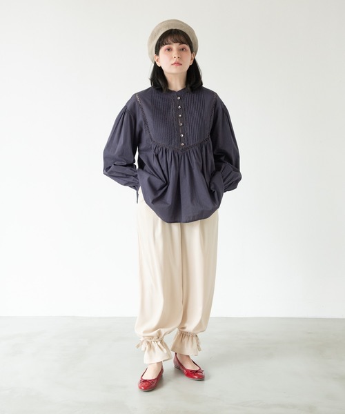 MERLOT（メルロー）の「ピンタッククラシックブラウス（シャツ/ブラウス・レディース・ネイビー/ホワイト・FREE）」の21枚目の写真