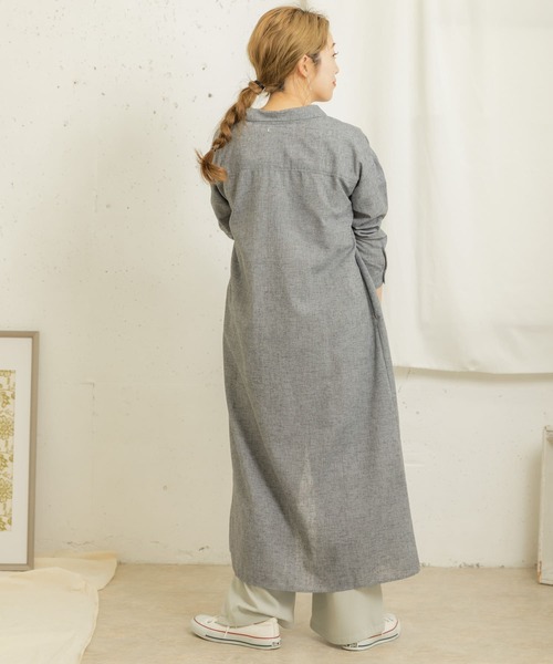 ITEMS URBANRESEARCH（アイテムズ アーバンリサーチ）の「アサコンシャツワンピース（シャツワンピース・レディース・ベージュ/ブラウン/ネイビー・FREE）」の19枚目の写真