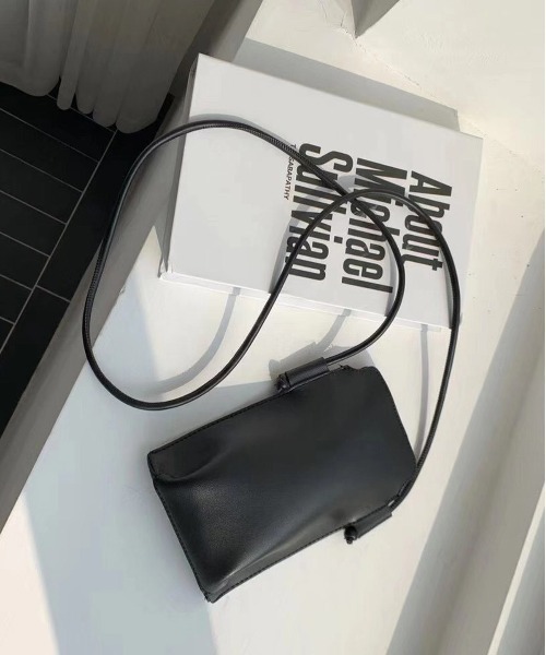 メール便送料無料 ミニ ショルダー ポーチ スマホ ショルダー 日本産 Mutis Cl