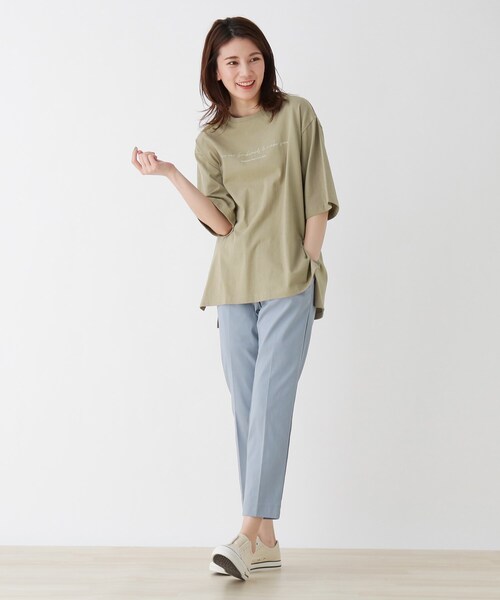 SHOO・LA・RUE（シューラルー）の「◆ロゴTシャツ（Tシャツ/カットソー・レディース・チャコールグレー/オフホワイト/カーキ・02/03/04）」の5枚目の写真