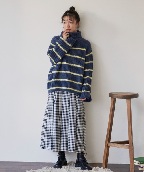 MERLOT（メルロー）の「パターンバリエーションフレアスカート（スカート・レディース・ネイビー/ホワイト/ブラック/ドット・FREE）」の11枚目の写真