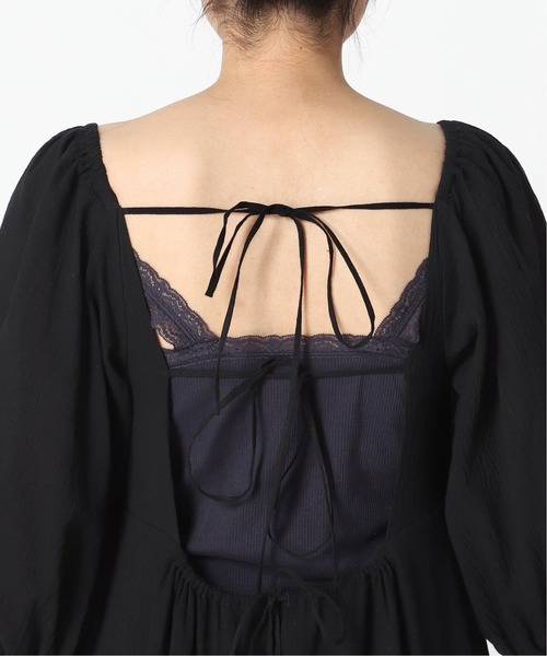 U by SPICK&SPAN（ユーバイスピックアンドスパン）の「バックシャンワンピース◆（ワンピース・レディース・ベージュ/ブラック・38/36）」の4枚目の写真