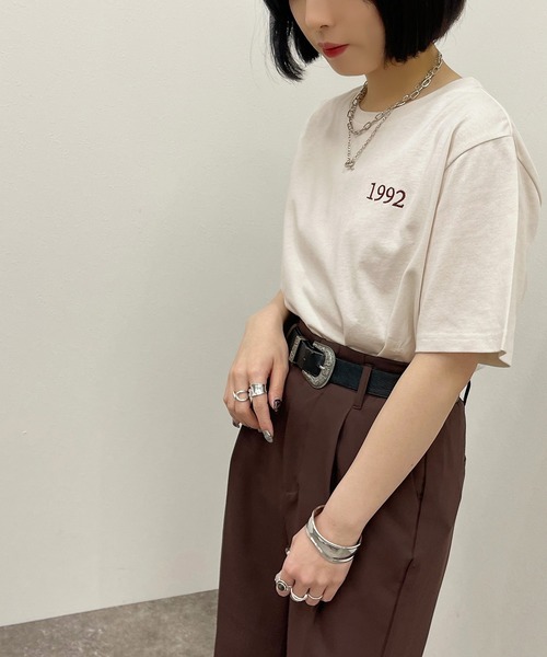apres jour mignon（アプレジュールミニョン）の「シュエットサイズアソートＴシャツ 【ZOZOTOWN限定アイテム】（Tシャツ/カットソー・レディース・オレンジ/ブラック/ホワイト系その他/アイボリー/その他/ブラック系その他2/オフホワイト/ブラック系その他/ホワイト系その他2/ホワイト系その他4/ホワイト系その他3/グリーン・X-LARGE/フリー）」の21枚目の写真