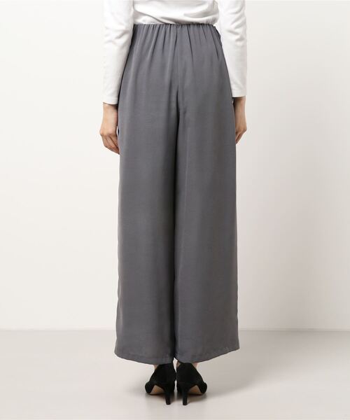 Comme　Ca　Mature（コムサマチュア）の「クリンクル加工　ワイドパンツ（その他パンツ・レディース・ベージュ/キャメル/チャコール・FREE）」の4枚目の写真