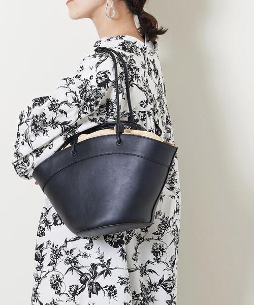 UNITED ARROWS（ユナイテッドアローズ）の「UWFM コード ラウンド トートバッグ◆（トートバッグ・レディース・ブラック/ベージュ・FREE）」の2枚目の写真