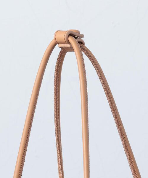 UNITED ARROWS（ユナイテッドアローズ）の「UWFM コード ラウンド トートバッグ◆（トートバッグ・レディース・ブラック/ベージュ・FREE）」の16枚目の写真