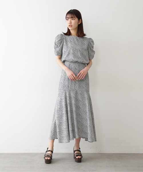 FREE'S MART（フリーズマート）の「◇小花柄ボリュームスリーブマーメイドワンピース（ワンピース・レディース・ホワイト系その他/ブラック系その他/グリーン系その他・FREE）」の11枚目の写真