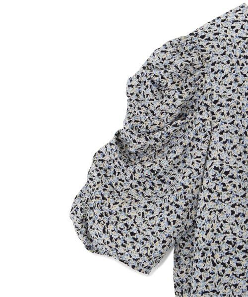 FREE'S MART（フリーズマート）の「◇小花柄ボリュームスリーブマーメイドワンピース（ワンピース・レディース・ホワイト系その他/ブラック系その他/グリーン系その他・FREE）」の19枚目の写真