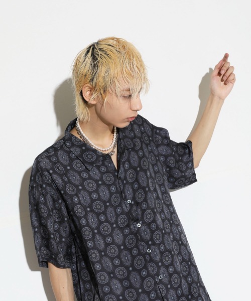 LEGENDA（レジェンダ）の「レジェンダ 70’s パターン ショートスリーブシャツ / LEGENDA 70’s Pattern Short Sleeve Shirt（シャツ/ブラウス・レディース・ブラック/ベージュ・FREE）」の2枚目の写真