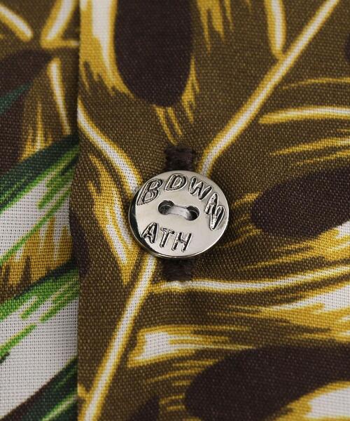 BEDWIN(ベドウィン)の「<BEDWIN(ベドウィン)> ALOHA ROGERS/シャツ(シャツ/ブラウス・メンズ・ネイビー/ブラウン・2/4/3)」の9枚目の写真